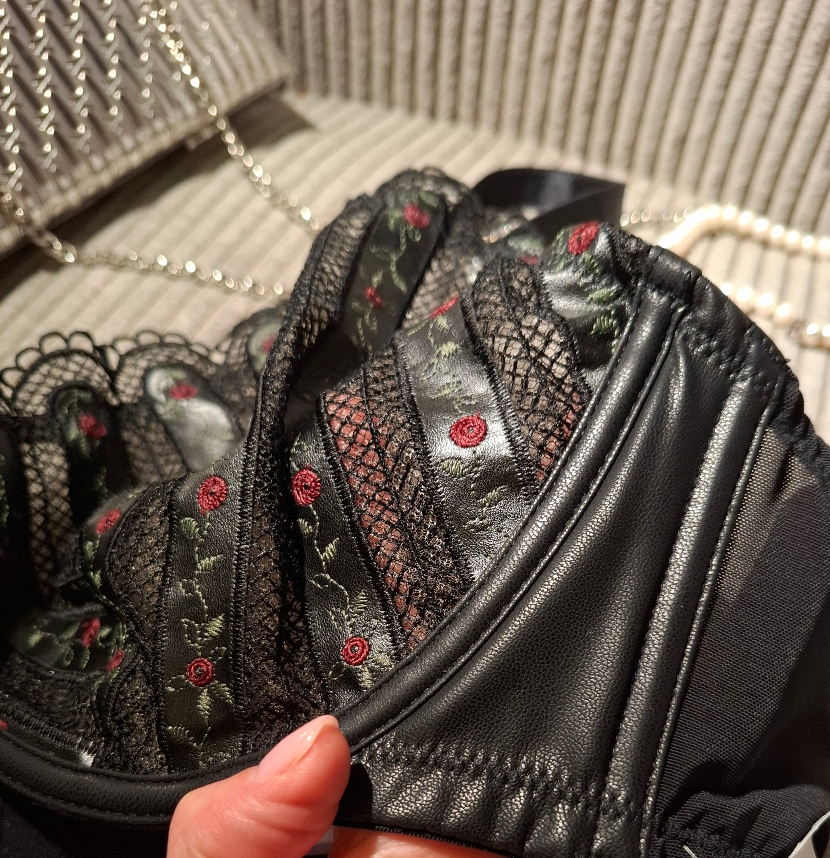 SAVAGE FENTY BY RIHANNA liemenėlė